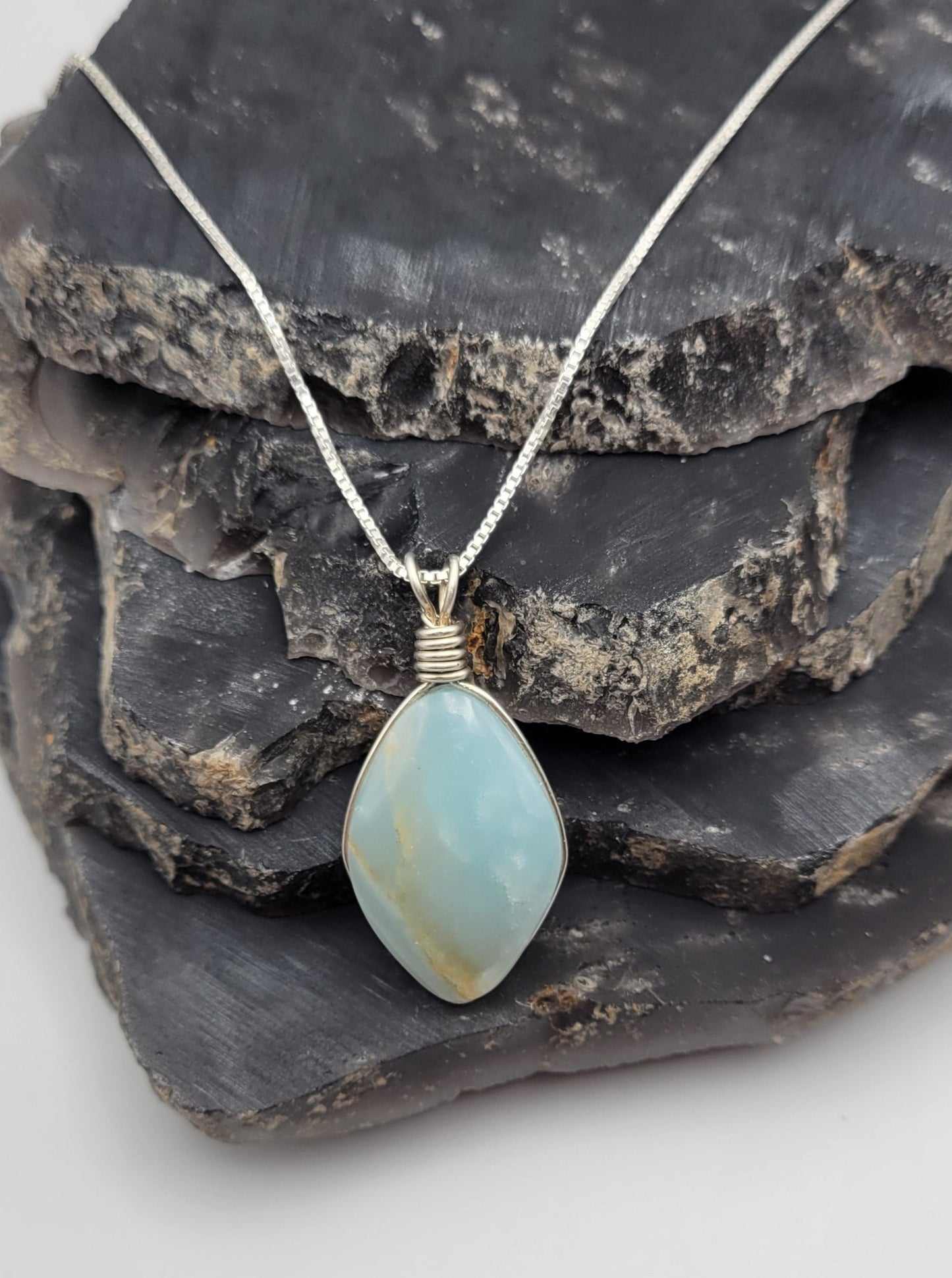 Wrapped Ocean Picture Stone Pendant