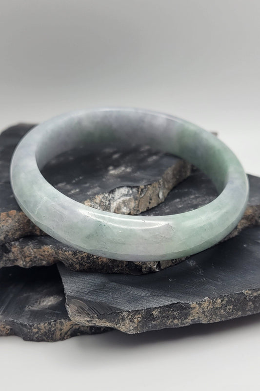Natural Jade Bangle